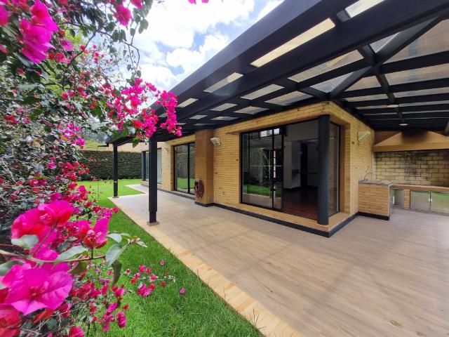 CASA Via Canelon Camino Puente Peralta, EL CARRETON, Cajicá