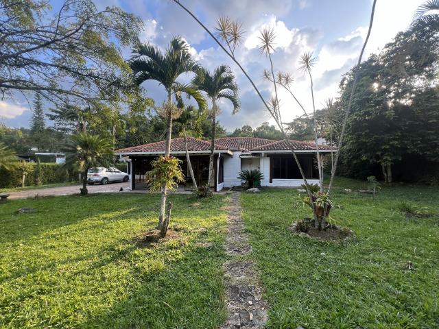 CASA Vía La Voragine, Pance, Parcelación Chorro de Plata, Parcelaciones Pance, Cali