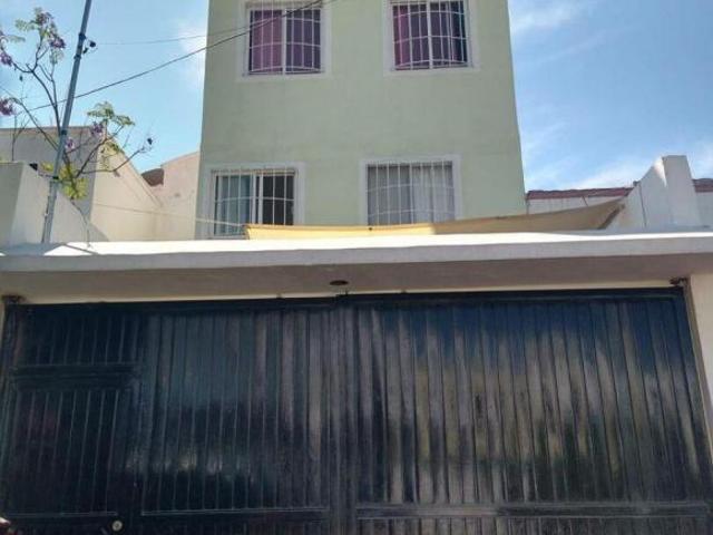 CASA VIDALTA EN VENTA EN VALLE DE SANTIAGO