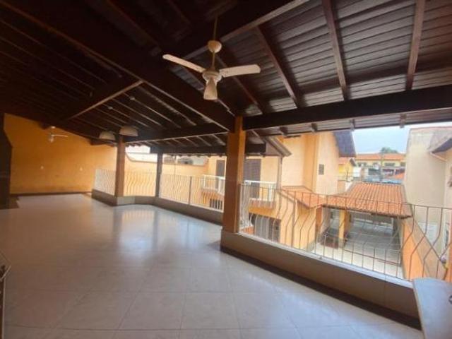 Casa Vila Amorim