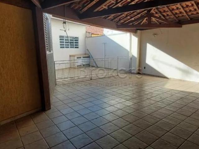 CASA VILA DOS LAVRADORES BOTUCATU / SP