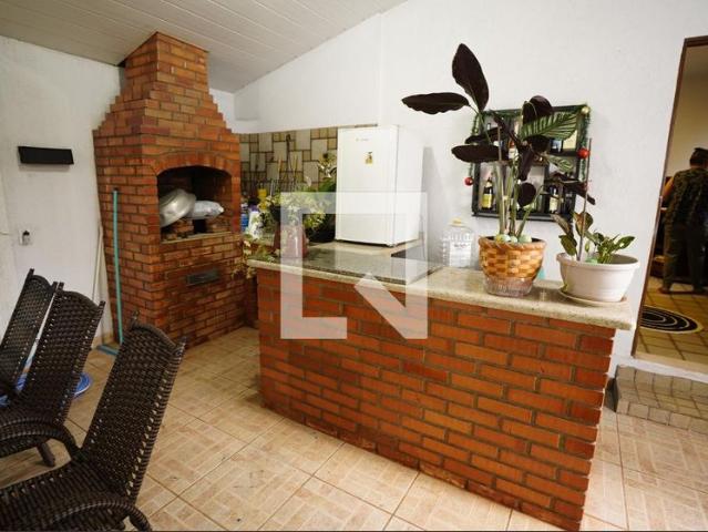Casa, Vila Jardim São Judas Tadeu, 3 Quartos, 184 m2 Goiânia