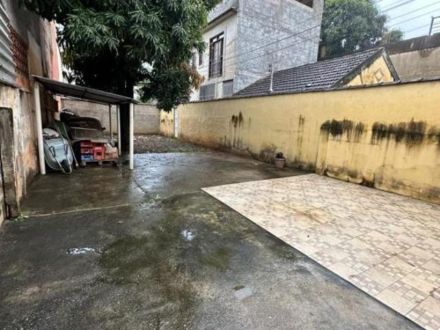 Casa, Vila Laroca, Além Paraíba, MG