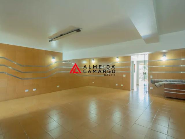 Casa Vila Madalena 360m² área útil 4 dormitórios 1 suíte 3 vagas