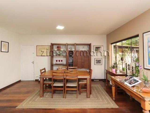 CASA VILA MADALENA 4 DORMITÓRIOS 1 VAGA