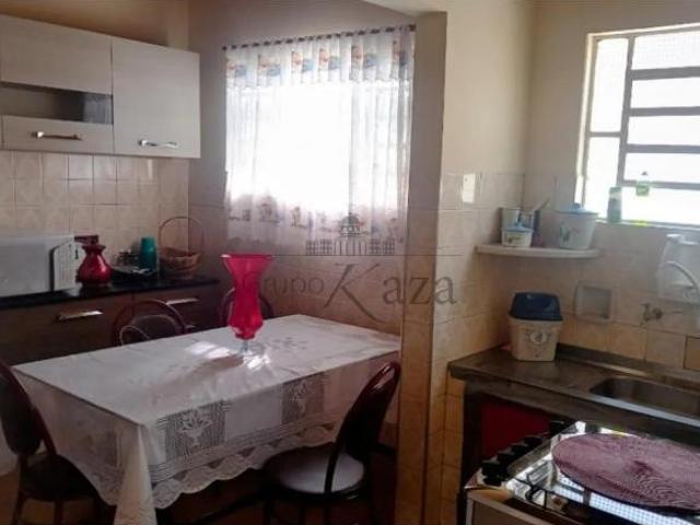 Casa Vila Nova Conceição 3 Dormitórios 158m²