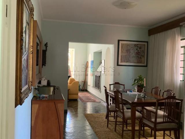 CASA VILA SÃO LUCIO BOTUCATU / SP