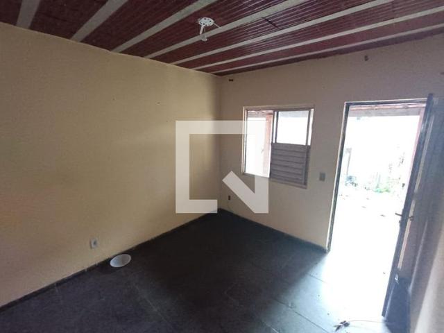 Casa, Vila Três, 2 Quartos, 80 m2 São Gonçalo
