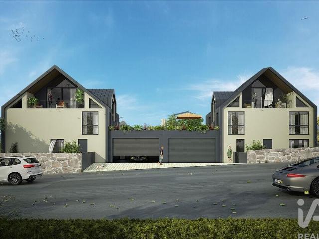 Casa / Villa em Monte Córdova de 359,00 m²