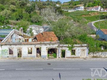 Casa / Villa em Alcobaça e Vestiaria de 200 m² 200m² Alcobaça