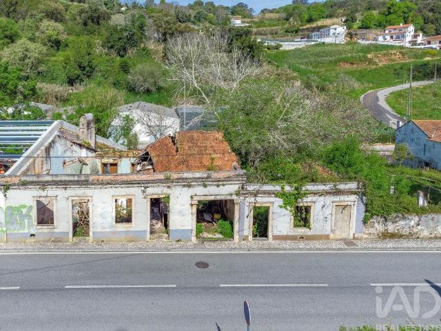 Casa / Villa em Alcobaça e Vestiaria de 200 m² 200m² Alcobaça