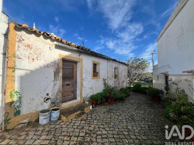 Casa / Villa em Alcantarilha e Pêra 77m² Alcantarilha e Pêra