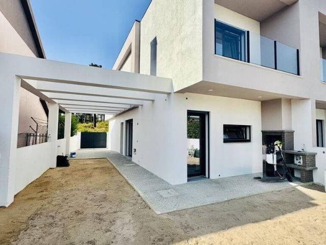 Casa / Villa em Fernão Ferro de 114,00 m² 114m² Quinta Do Conde