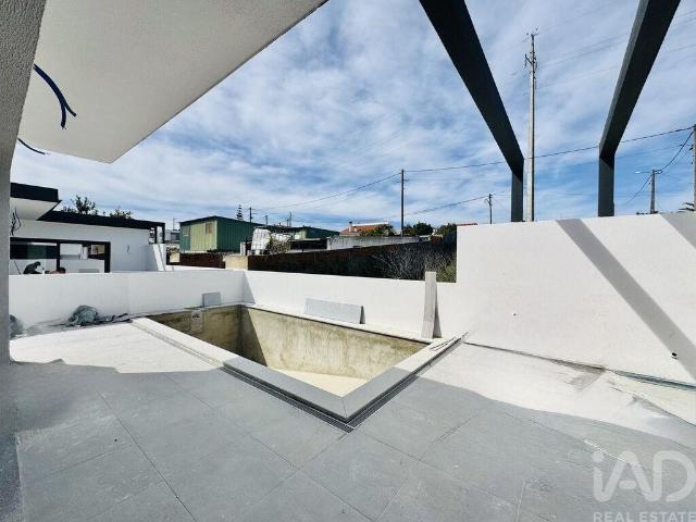 Casa / Villa em Fernão Ferro de 135,00 m² 135m² Quinta Do Conde