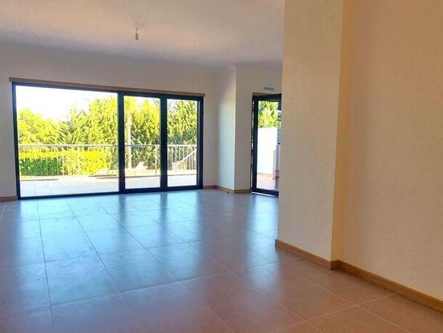 Casa / Villa em Guia