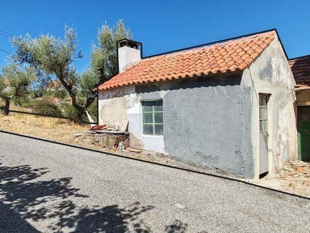 Casa / Villa em Proença a Nova e Peral de 69 m²
