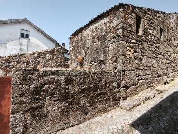Casa / Villa em Seixo da Beira de 186,00 m²