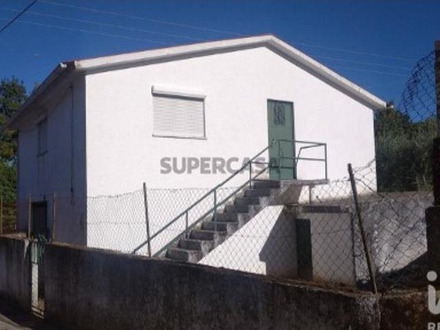 Casa / Villa em Vila Cortês da Serra de 128,00 m²