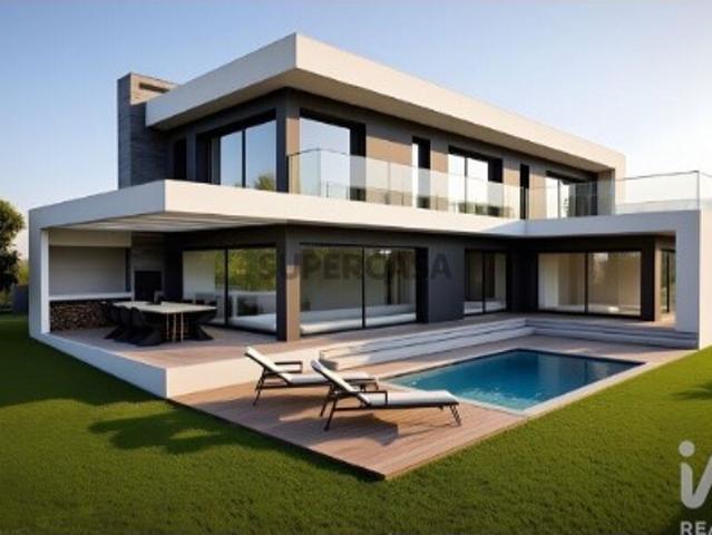 Casa / Villa T4 em Malveira e São Miguel de Alcainça de 324,00 m²