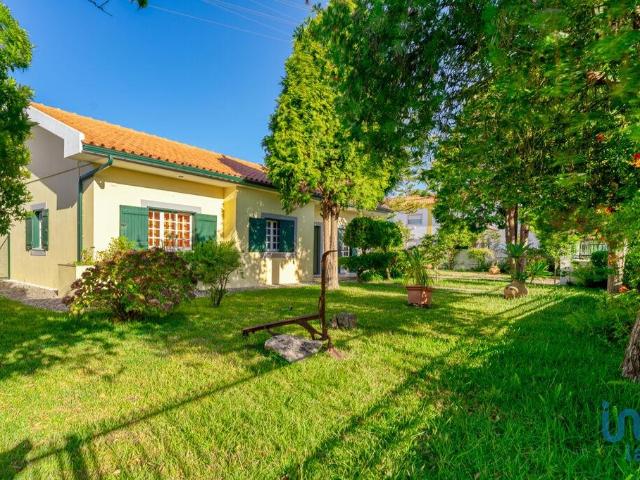 Casa / Villa T4 em Marinha Grande de 312,00 m²