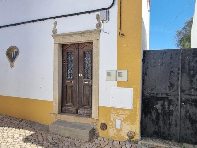 Casa / Villa T4 em Nossa Senhora da Graça de Póvoa e Meadas de 216 m²