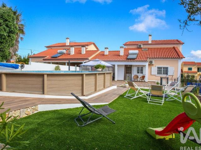 Casa / Villa T4 em A dos Cunhados e Maceira de 167 m²