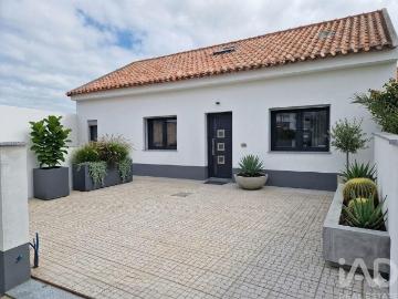 Casa / Villa T4 em Bombarral e Vale Covo de 200 m² 200m² Bombarral e Vale Covo