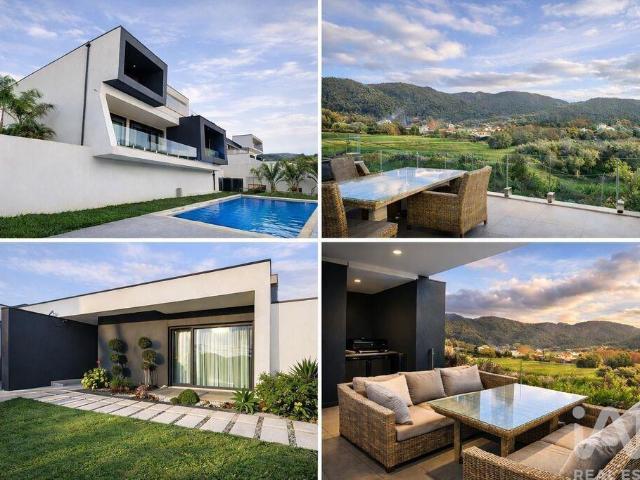 Casa / Villa T4 em Cabração e Moreira do Lima de 280 m² 280m² Arca e Ponte de Lima