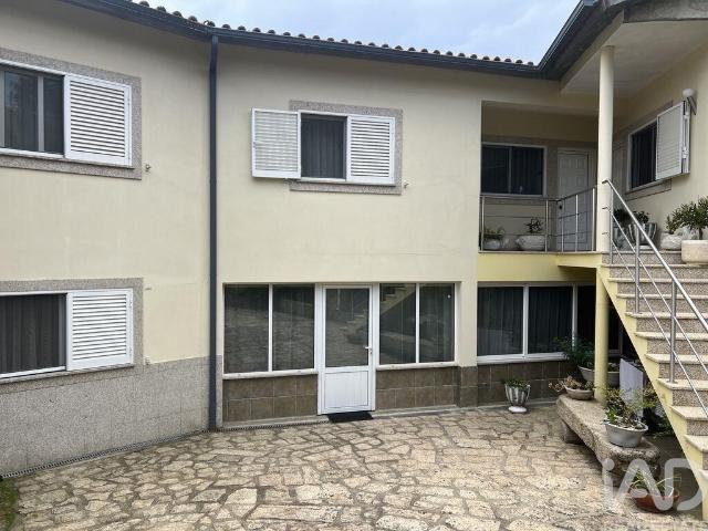 Casa / Villa T4 em Cambra e Carvalhal de Vermilhas de 111 m²