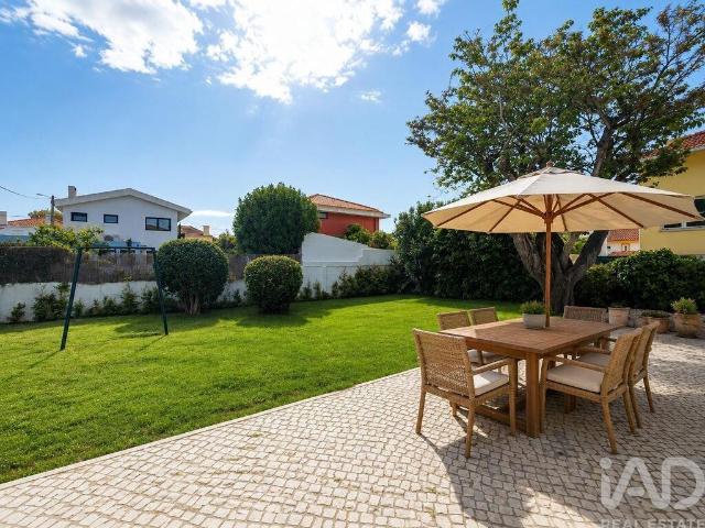 Casa / Villa T4 em Cascais e Estoril de 260,00 m²