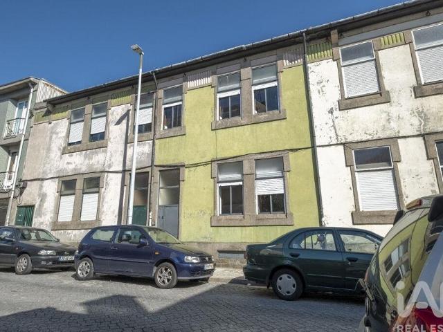 Casa / Villa T4 em Cedofeita, Santo Ildefonso, Sé, Miragaia. 136m² Porto
