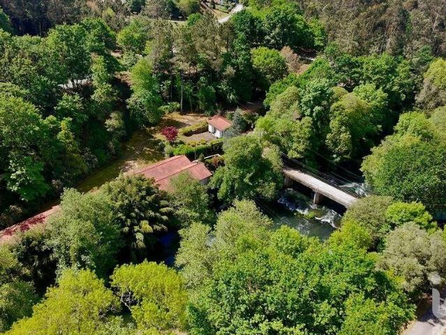 Casa / Villa T4 em Covas de 360,00 m² 360m² Campos e Louredo