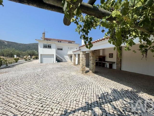 Casa / Villa T4 em Fátima de 515 m² 515m² Fátima