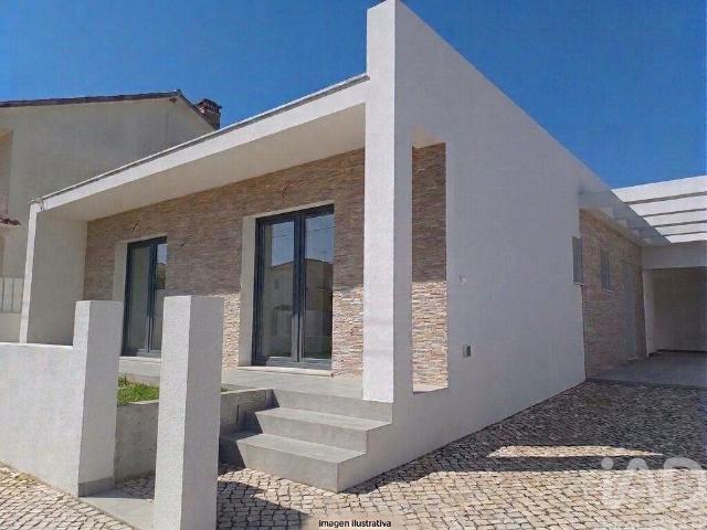 Casa / Villa T4 em Fernão Ferro de 143,00 m² 143m² Fernão Ferro