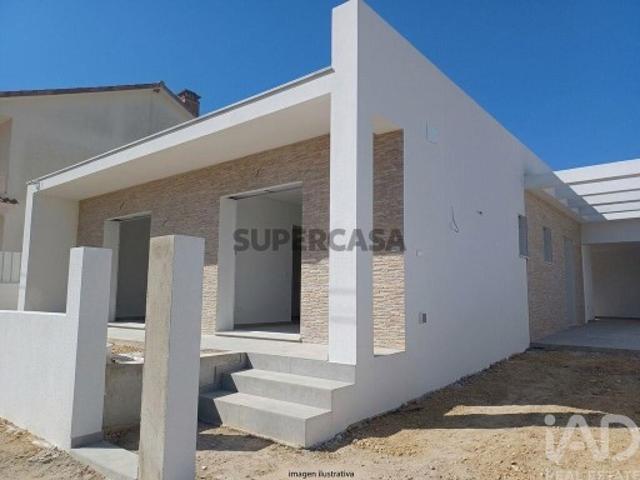 Casa / Villa T4 em Fernão Ferro de 143,00 m²