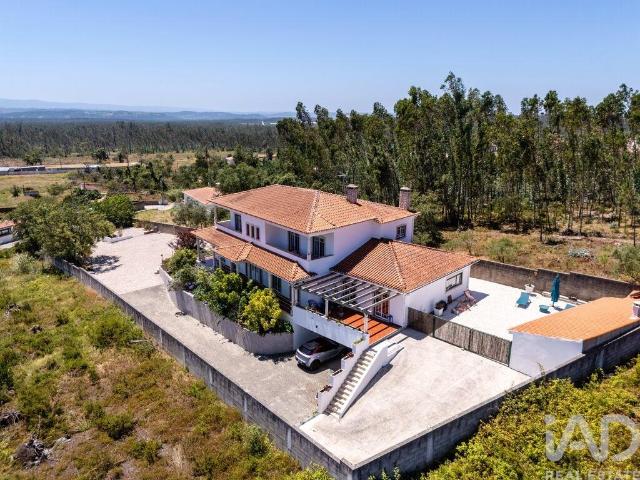 Casa / Villa T4 em Pataias e Martingança de 368 m²
