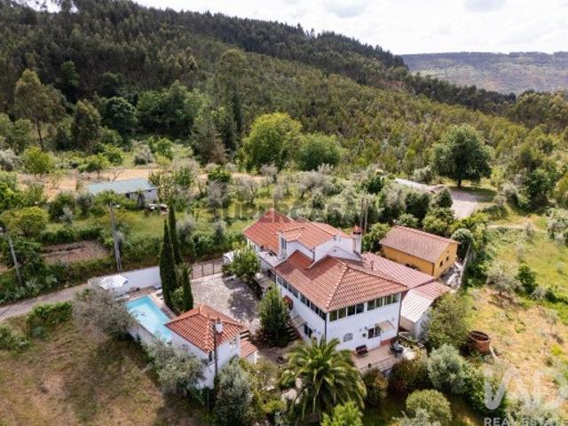 Casa / Villa T4 em Pombeiro da Beira de 110 m²