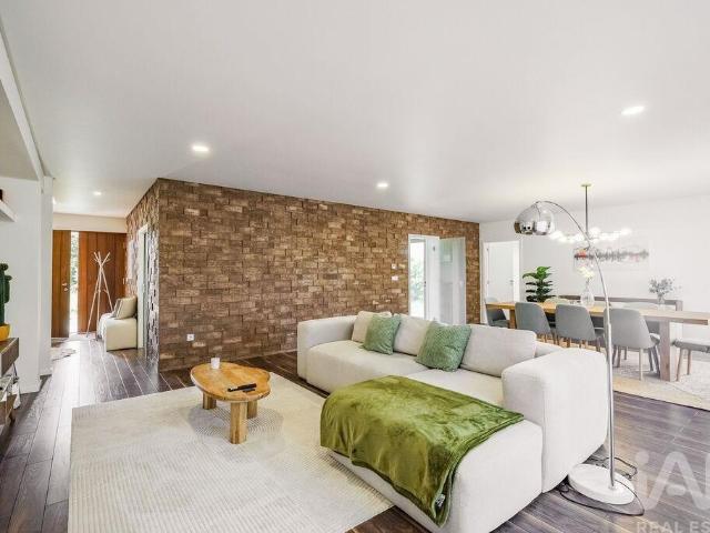 Casa / Villa T4 em Reboreda e Nogueira de 256,00 m²