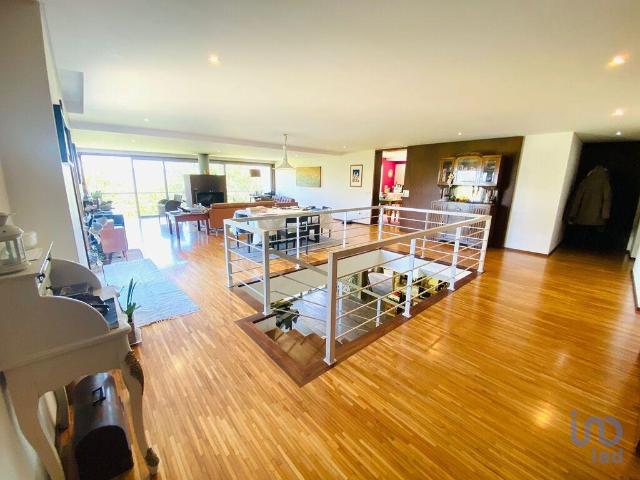 Casa / Villa T4 em Reboreda e Nogueira de 274,00 m²