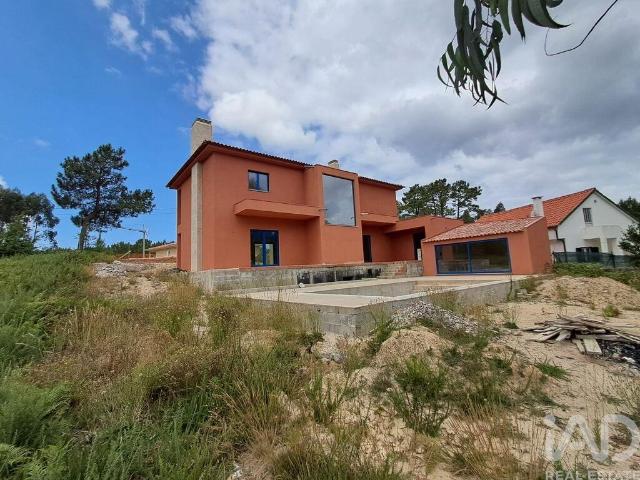 Casa / Villa T4 em Riba de Âncora de 350 m²