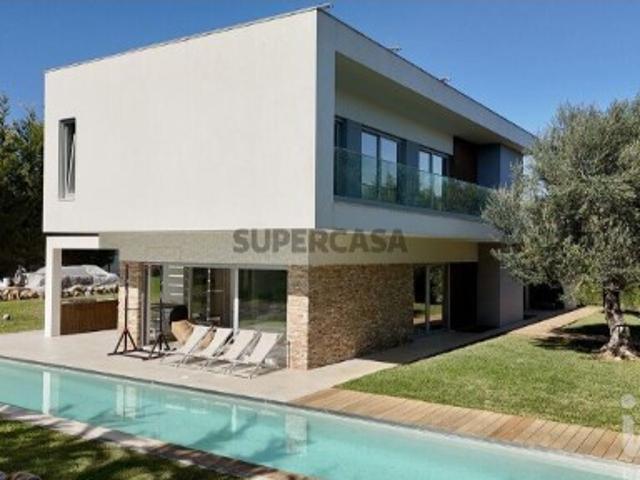 Casa / Villa T4 em São Gonçalo De Lagos de 300,00 m²