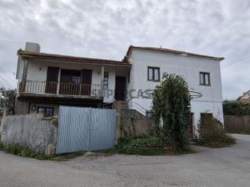 Casa / Villa T4 em São Mamede de 214 m²