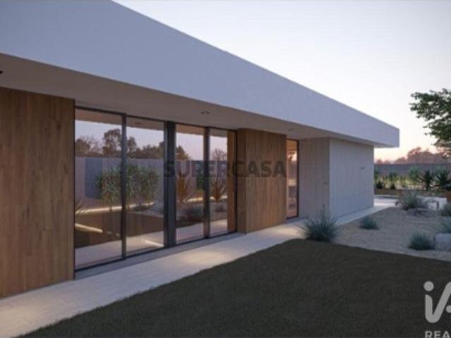 Casa / Villa T4 em Santa Maria, São Pedro e Sobral da Lagoa de 212,00 m²