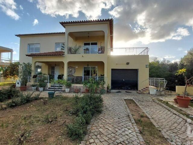 Casa / Villa T4 em Santa Bárbara de Nexe de 275 m² 275m² Faro Sé e São Pedro