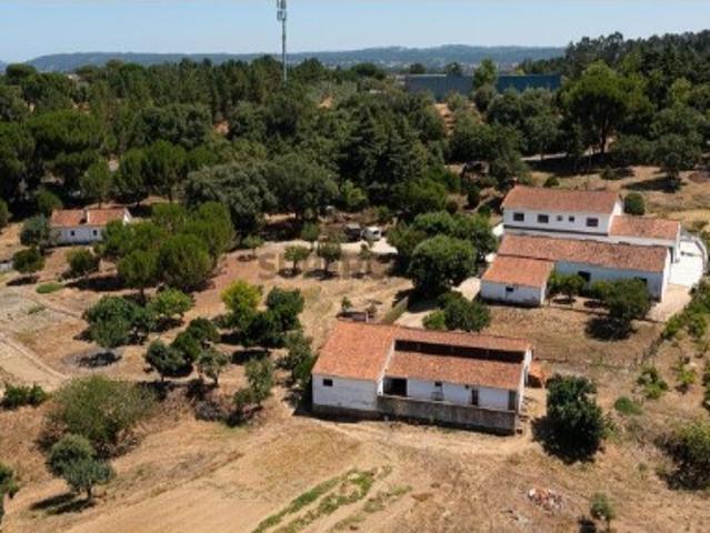 Casa / Villa T4 em Tomar São João Baptista e Santa Maria dos Olivais de 738,00 m²