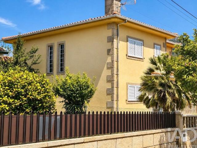 Casa / Villa T4 em Torre e Portela de 180 m² 180m² Torre e Portela