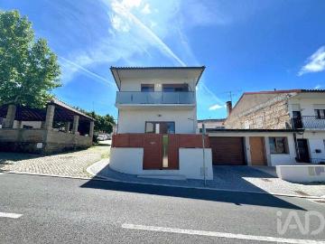 Casa / Villa T4 em Valpaços e Sanfins de 160 m² 160m² Valpaços e Sanfins