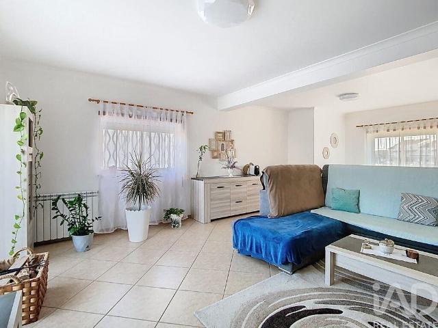 Casa / Villa T4 em Vieira de Leiria de 185 m²