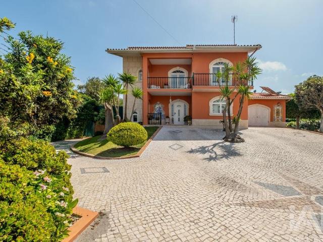 Casa / Villa T5 em A dos Cunhados e Maceira