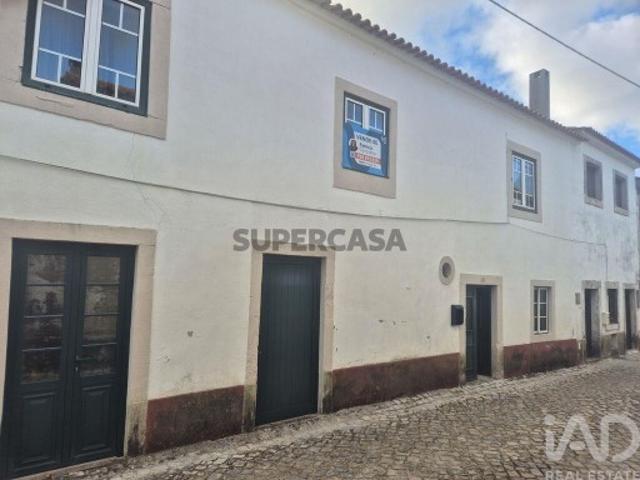 Casa / Villa T5 em Aljubarrota de 124 m²